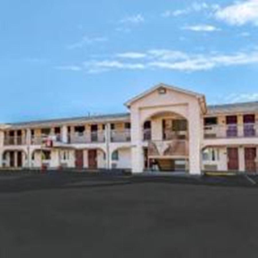 American Inn Корсикана Экстерьер фото
