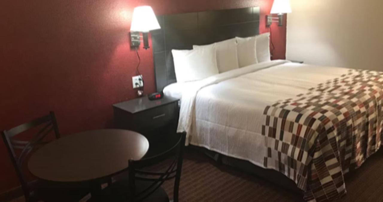 American Inn Корсикана Экстерьер фото